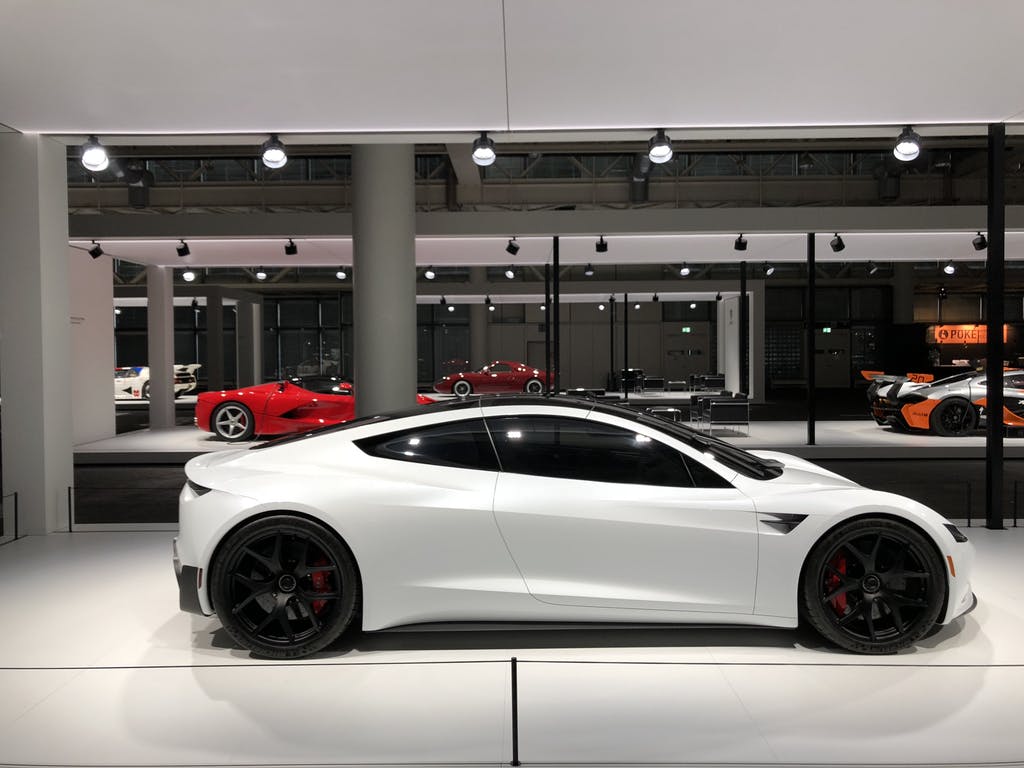 Tesla-white-roadster-4.jpeg